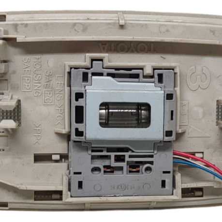 Luz Teto Cortesia Corolla 2018