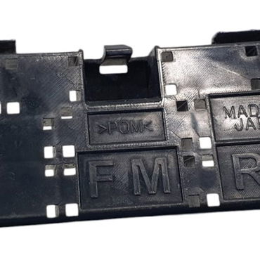 Guia Parachoque Traseiro L/direito Subaru Forester Xt 2018