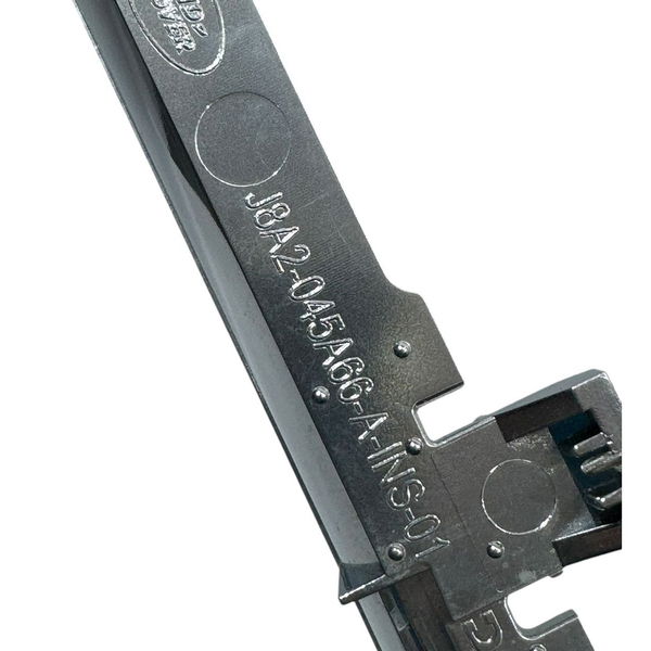 Moldura Central Range Rover Velar P300 2020 Preto