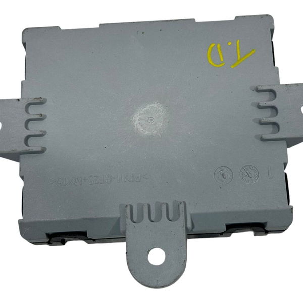 Módulo Porta Tras. Dir. Range Rover Velar P300 2020