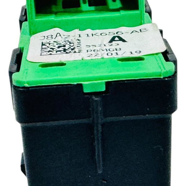 Botão Pisca Alerta Range Rover Velar P300 2020 Preto