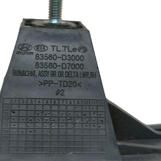 Canaleta Guia Vidro T/d Hyundai Tucson 2019