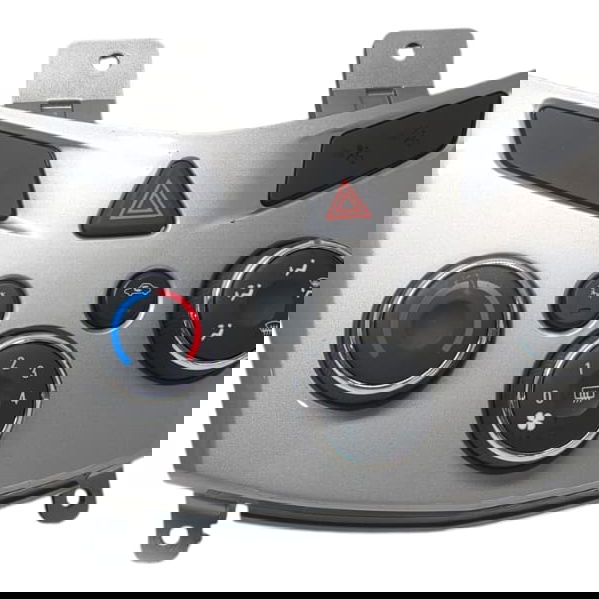 Comando Ar Condicionado Chevrolet Tracker 2014