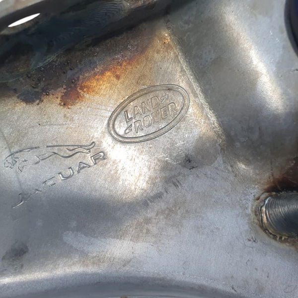 Suporte Escapamento Range Rover Velar P300 2020