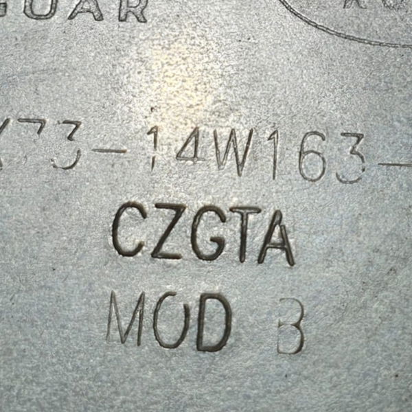 Suporte Range Rover Velar P300 2020