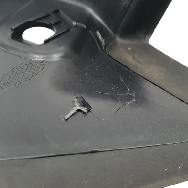 Acabamento Lanterna Traseira Esq Range Rover Velar P300 2020 Esquerdo Preto