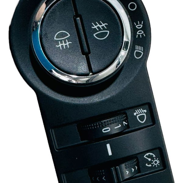 Chave Luz Gm Tracker 2015