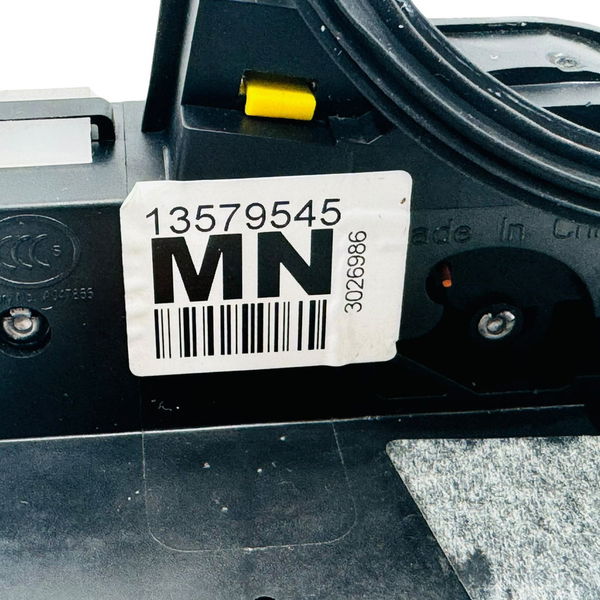 Fechadura Porta Traseira Esq. Gm Tracker 2015