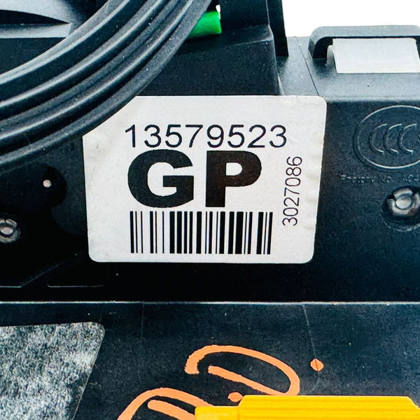 Fechadura Porta Diant Direita Gm Tracker 2015