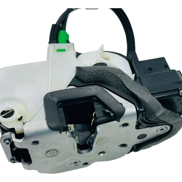 Fechadura Porta Diant Direita Gm Tracker 2015