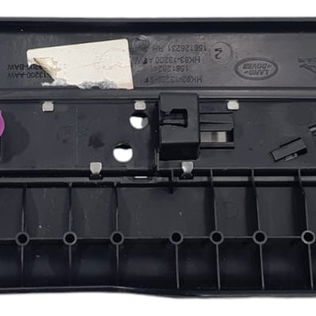 Soleira Traseira L/dir Range Rover Velar P300 2020 Preto