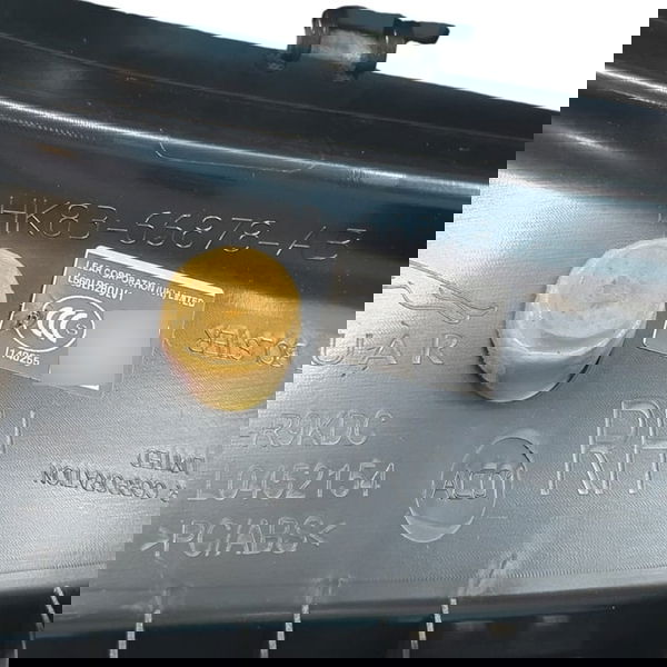 Acabamento Estofamento Coluna L/dir Range Rover Velar 2020