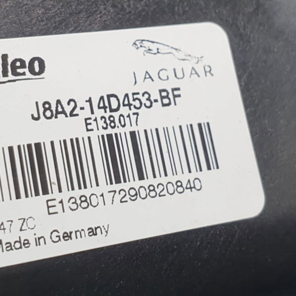 Suporte Guia Parachoque Tras. L/dir. Range Rover Velar 2020