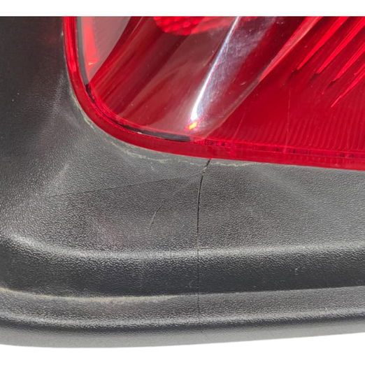 Lanterna Traseira L/e Jeep Renegade 2014 C/detalhe Esquerdo Vermelho