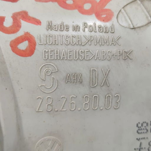 Lanterna Tampa Traseira L/d Vw Touareg 2006 Direito Vermelho