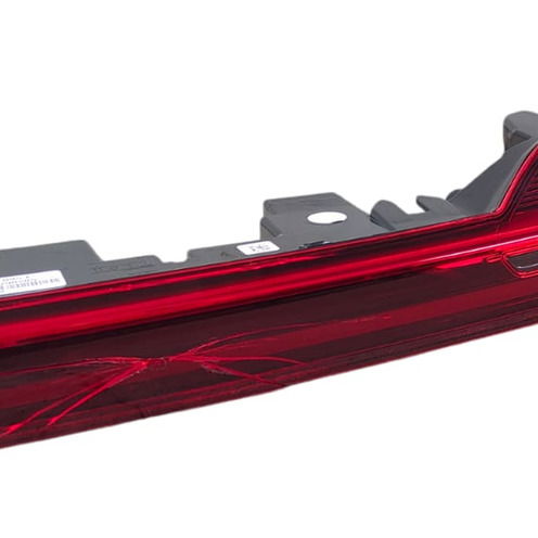 Lanterna Tampa Traseira Audi E- Tron 2020 C/detalhe Esquerdo Vermelho