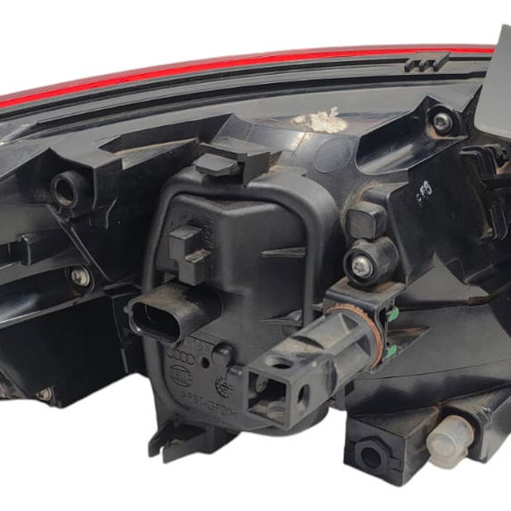 Lanterna Traseira L/d Audi A3 Hatch 2016 Direito Vermelho