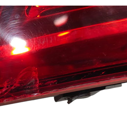 Lanterna Tampa Traseira  L/d Audi A3 Hatch 2016 Direito Vermelho