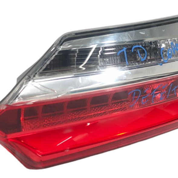 Lanterna Tampa Traseira L/d Toyota Corolla 2019 (c/detalhe) Direito Vermelho
