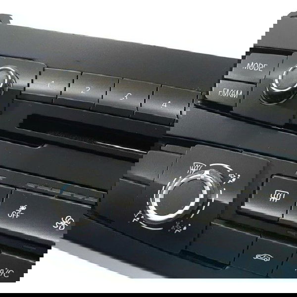 Comando Ar Condicionado E Rádio Bmw 116i Thp 2014