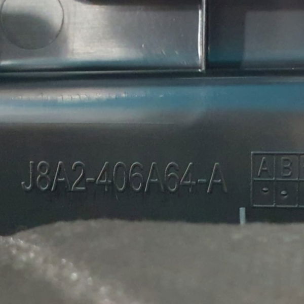 Moldura Soleira Porta-malas Range Rover Velar P300 2020 Preto