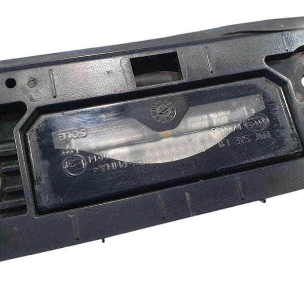 Botão Abertura Porta-malas Luz Placa Range Rover Sport 2020