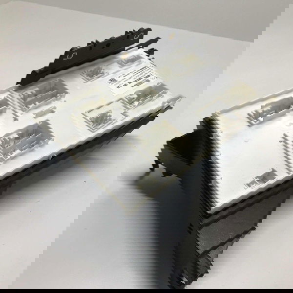 Módulo Cbc V3 Mercedes-benz A200 2017 A1569003203