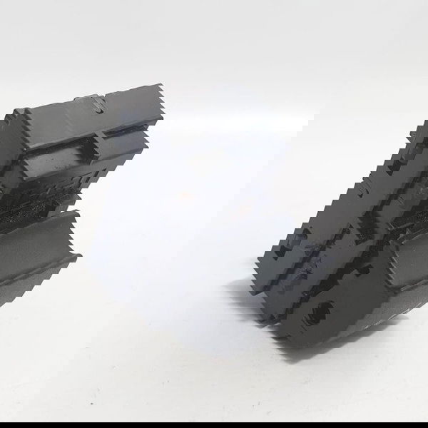 Botão Comando Abertura Porta-malas Bmw X5 Xdrive50i 2015