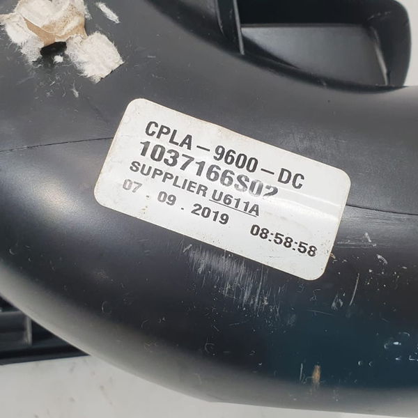 Caixa Filtro De Ar Direito Range Rover Sport Hse 2020