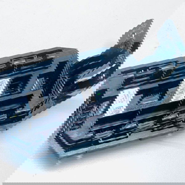 Caixa Fusível Bmw X5 F15 3.0 2015 Cód. 9316568