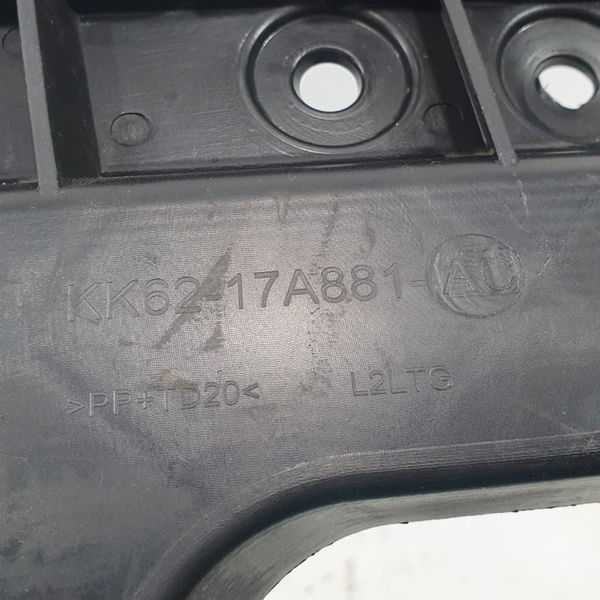 Suporte Parachoque Traseiro L/dir Range Rover Sport Hse 2020