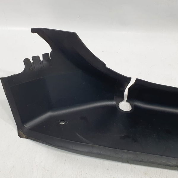 Moldura Tampa Traseira L/esq Range Rover Sport Hse 2020