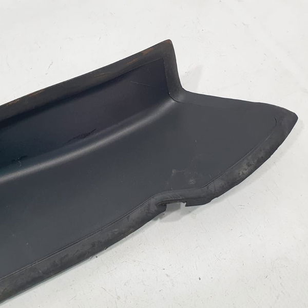 Moldura Tampa Traseira L/esq Range Rover Sport Hse 2020