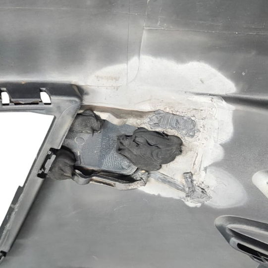 Parachoque Dianteiro Tiguan 2015 (avaria) Prateado