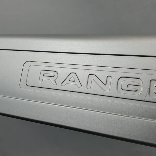 Soleira Porta Dianteira Esquerda Range Rover Sport Hse 2020 Cinza