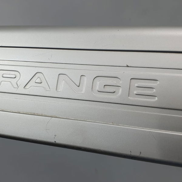 Soleira Porta Dianteira Direita Range Rover Sport Hse 2020 Cinza