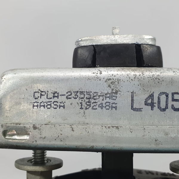 Limitador De Porta Dianteiro Esquerdo Range Rover Sport 2020