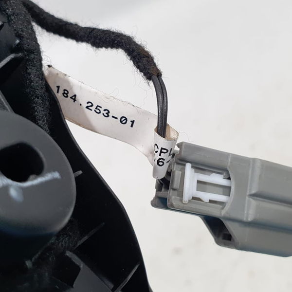 Maçaneta Interna Traseira Esquerda Range Rover Sport 2020 Traseira