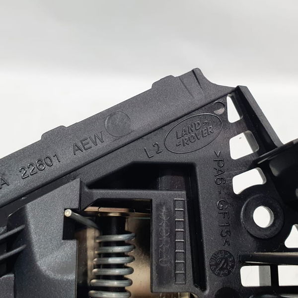 Maçaneta Interna Traseira Esquerda Range Rover Sport 2020 Traseira