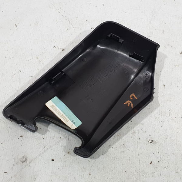 Acabamento Cinto Traseiro Esquerdo Range Rover Sporthse 2020 Preto