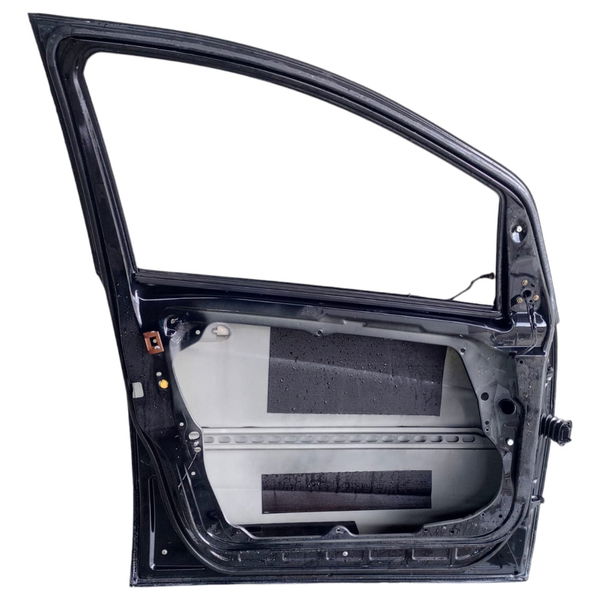 Porta Dianteira Esquerda Mercedes B200 2007 (c/detalhe) Dianteira Esquerdo Preto