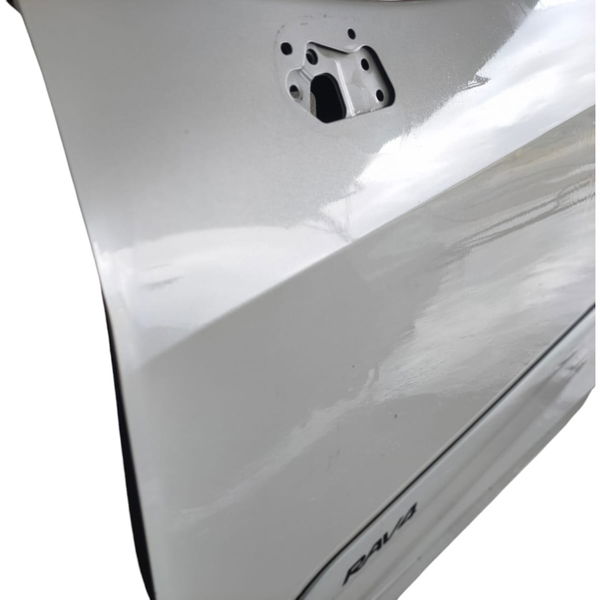 Porta Dianteira Esquerda Toyota Rav 4 2020 (avaria) - Dianteira - Esquerdo - Branco
