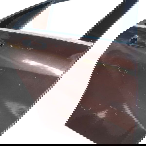 Porta Traseira Direita Mercedes A 200 2015 (recuperada) Traseira Direita Marrom