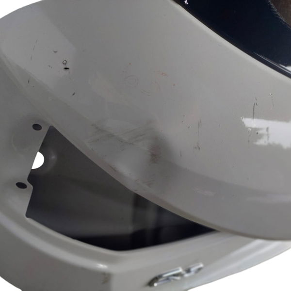 Tampa Traseira Audi Q3 2015 (c/detalhe) Branco