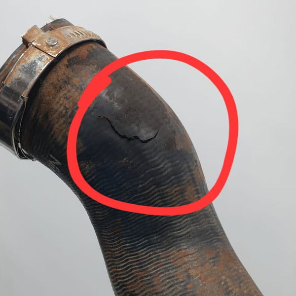 Mangueira Intercooler (c/detalhes) Range Rover Sporthse 2020