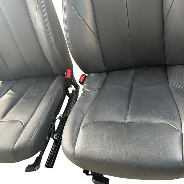 Bancos Dianteiros Bmw 116 2013 Preto