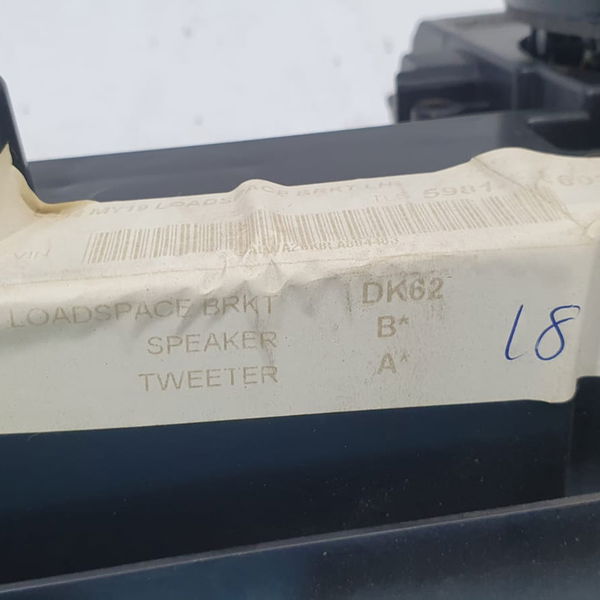 Moldura C/alto Falante L/esq Range Rover Sport Hse 2020 Preto