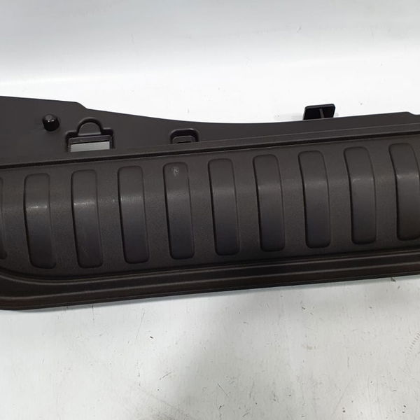 Moldura Soleira Porta-malas Range Rover Sport Hse 2020 Preto