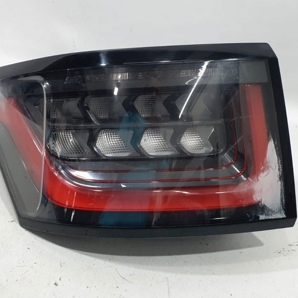 Lanterna Traseira Esquerda Range Rover Sport Hse 2020 Esquerdo/motorista Transparente/vermelho