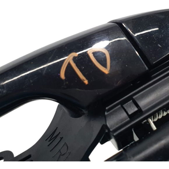 Maçaneta Traseira Direita Mitsubishi Eclipse Cross Hpes 2021 Traseira